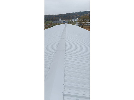 Výměna střešní krytiny na skladové hale v Klatovech